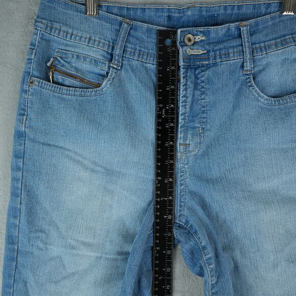 Bandolino Blu Jeans Capris Womens 8 Blue Midrise Light Wash Stretch 16.5" Inseam - Picture 8 of 11